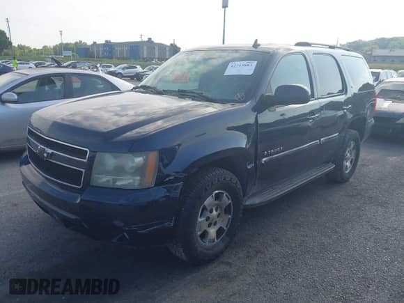 2007 Chevrolet Tahoe LTZ z VIN 1GNFK13007J291679, wystawiony jako IAAI lot #42713883 z przebiegiem 222 167 mil mil oraz . Historia ofert i sprzedaży dostępna na DreamBid. Obrazek 2.