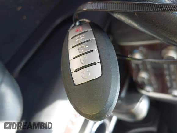 2014 Nissan Pathfinder SV z VIN 5N1AR2MN7EC624360, wystawiony jako IAAI lot #42134538 z przebiegiem 167 492 mil mil oraz . Historia ofert i sprzedaży dostępna na DreamBid. Obrazek 11.