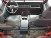 1993 Jeep Wrangler with VIN 1J4FY29S2PP243582, listed as a Copart auction lot 65687695 with 276,950 mi miles and Non repairable. Bid and sale history available at DreamBid. Image 8.