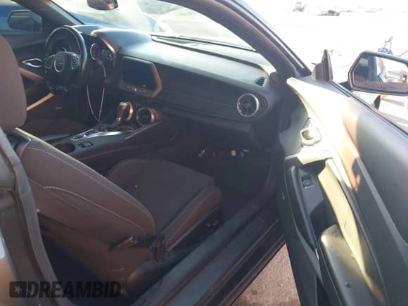 2017 Chevrolet Camaro 1LT with VIN 1G1FB1RS1H0121204, listed as a IAAI auction lot 43430349 with 45,087 mi miles and . Bid and sale history available at DreamBid. Image 5.