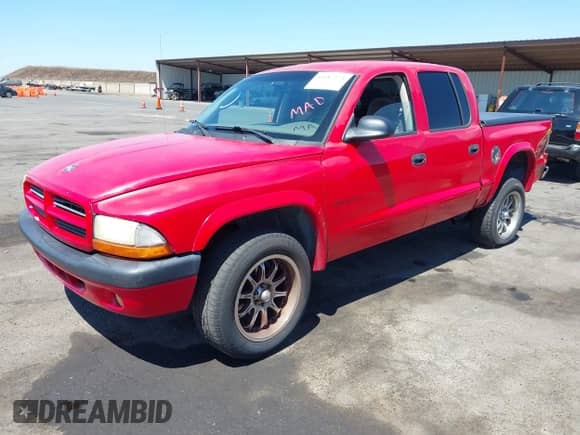 2002 Dodge Dakota Sport with VIN 1B7HL38N22S531073, listed as a IAAI auction lot 42687273 with 189,153 mi miles and . Bid and sale history available at DreamBid. Image 17.