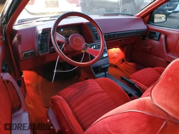 1985 Chevrolet Cavalier с VIN 1G1JE67W1F7185395, выставлен на аукционе Copart как лот 80670104 с пробегом 5 776 миль миль и Чистый • Clean title. История ставок и продаж доступна на DreamBid. Изображение 8.