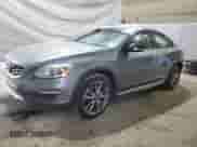 2016 Volvo S60 T5 Platinum с VIN YV4612UM8G2000243, выставлен на аукционе Copart как лот 69091645 с пробегом 107 533 миль миль и Списание • Salvage title. История ставок и продаж доступна на DreamBid. Изображение 1.