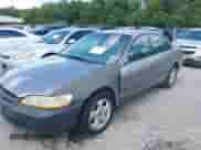 2000 Honda Accord LX с VIN 1HGCG1647YA038258, выставлен на аукционе IAAI как лот 42588839 с пробегом 145 598 миль миль и . История ставок и продаж доступна на DreamBid. Изображение 2.