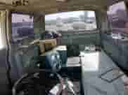 2000 Chevrolet Astro с VIN 1GNEL19W2YB162505, выставлен на аукционе Copart как лот 66702904 с пробегом Не указан миль и Списание • Salvage title. История ставок и продаж доступна на DreamBid. Изображение 10.