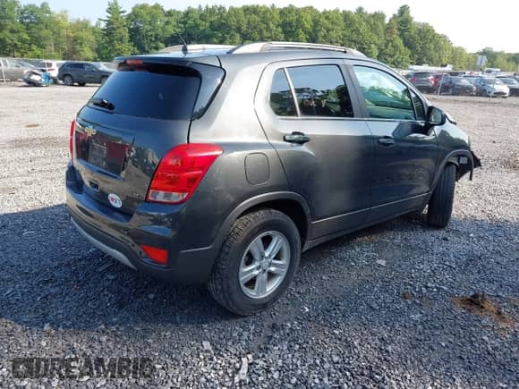 2018 Chevrolet Trax LT с VIN 3GNCJPSB6JL163037, выставлен на аукционе IAAI как лот 42827674 с пробегом 87 628 миль миль и . История ставок и продаж доступна на DreamBid. Изображение 4.