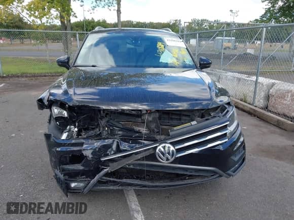 2020 Volkswagen Tiguan SE с VIN 3VV2B7AXXLM152054, выставлен на аукционе IAAI как лот 43108284 с пробегом 72 087 миль миль и . История ставок и продаж доступна на DreamBid. Изображение 6.