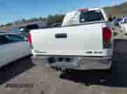 2008 Toyota Tundra Limited с VIN 5TFBV58108X057077, выставлен на аукционе IAAI как лот 41768968 с пробегом 328 249 миль миль и . История ставок и продаж доступна на DreamBid. Изображение 16.