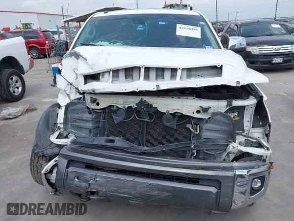 2019 Toyota Tundra SR5 с VIN 5TFAY5F11KX854581, выставлен на аукционе IAAI как лот 42158395 с пробегом 140 691 миль миль и . История ставок и продаж доступна на DreamBid. Изображение 13.