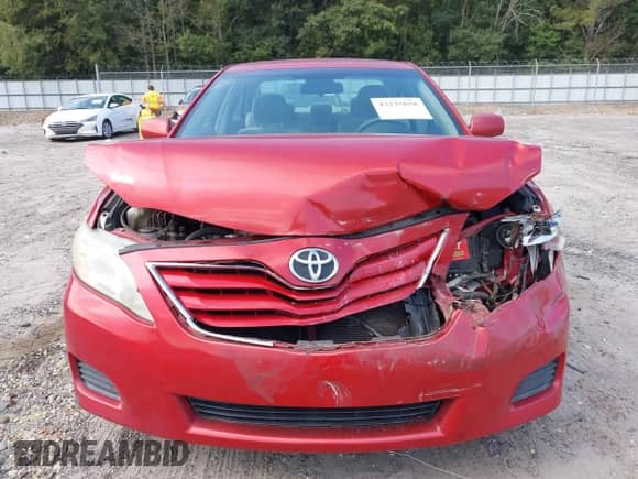 2011 Toyota Camry LE z VIN 4T4BF3EKXBR208662, wystawiony jako IAAI lot #43235658 z przebiegiem 197 240 mil mil oraz . Historia ofert i sprzedaży dostępna na DreamBid. Obrazek 12.