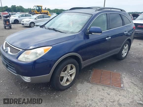 2010 Hyundai Veracruz Limited z VIN KM8NU4CC1AU135677, wystawiony jako IAAI lot #42761010 z przebiegiem 188 878 mil mil oraz . Historia ofert i sprzedaży dostępna na DreamBid. Obrazek 2.