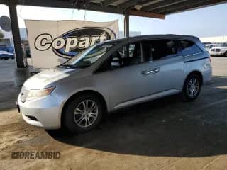 2013 Honda Odyssey EX-L с VIN 5FNRL5H64DB021543, выставлен на аукционе Copart как лот 84252445 с пробегом 147 038 миль миль и Списание • Salvage title. История ставок и продаж доступна на DreamBid. Изображение 1.
