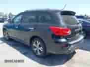 2017 Nissan Pathfinder Platinum z VIN 5N1DR2MM6HC615528, wystawiony jako IAAI lot #42349325 z przebiegiem 155 632 mil mil oraz . Historia ofert i sprzedaży dostępna na DreamBid. Obrazek 3.