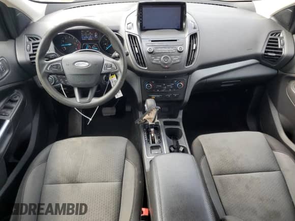 2018 Ford Escape SE z VIN 1FMCU9GD6JUD40564, wystawiony jako Copart lot #85830225 z przebiegiem 147 294 mil mil oraz Czysty tytuł • Clean title. Historia ofert i sprzedaży dostępna na DreamBid. Obrazek 8.