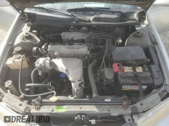 2000 Toyota Camry CE with VIN 4T1BG22K6YU010563, listed as a Copart auction lot 82554515 with 181,583 mi miles and Salvage title. Bid and sale history available at DreamBid. Image 11.