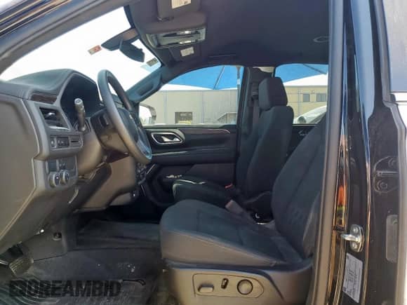 2023 Chevrolet Tahoe with VIN 1GBSCLED7PR278451, listed as a Copart auction lot 85763445 with 25,339 mi miles and Salvage title. Bid and sale history available at DreamBid. Image 7.