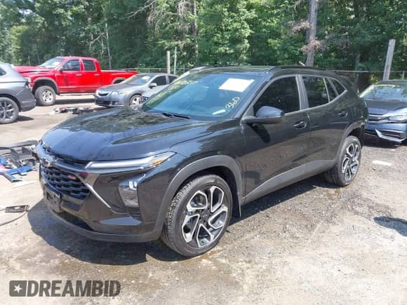 2024 Chevrolet Trax 2RS with VIN KL77LJE28RC194209, listed as a IAAI auction lot 42670317 with 33,604 mi miles and . Bid and sale history available at DreamBid. Image 2.