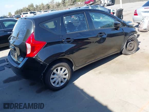 2015 Nissan Note S Plus with VIN 3N1CE2CP9FL413178, listed as a IAAI auction lot 43002342 with Not provided miles and . Bid and sale history available at DreamBid. Image 4.
