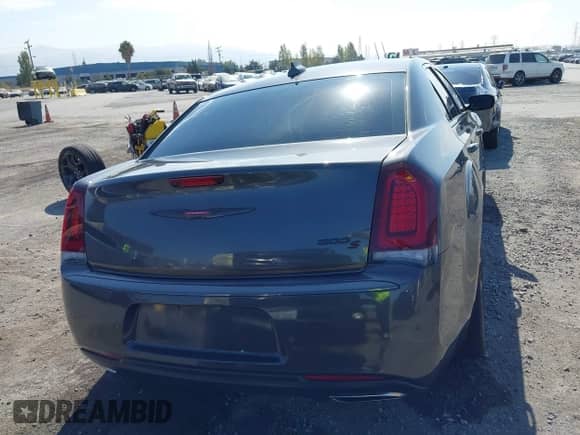 2021 Chrysler 300 S with VIN 2C3CCABG2MH537026, listed as a IAAI auction lot 43061681 with 78,876 mi miles and . Bid and sale history available at DreamBid. Image 17.