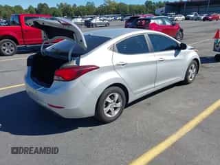 2015 Hyundai Elantra SE с VIN 5NPDH4AE2FH579399, выставлен на аукционе IAAI как лот 43498759 с пробегом 111 260 миль миль и . История ставок и продаж доступна на DreamBid. Изображение 4.
