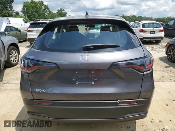 2025 Honda HR-V LX с VIN 3CZRZ2H33SM795482, выставлен на аукционе Copart как лот 65202735 с пробегом 688 миль миль и Списание • Salvage title. История ставок и продаж доступна на DreamBid. Изображение 6.