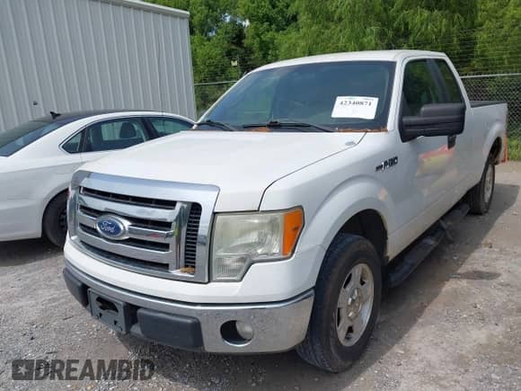 2011 Ford F-150 XL z VIN 1FTFX1CF5BKD77071, wystawiony jako IAAI lot #42340871 z przebiegiem Nie podano mil oraz . Historia ofert i sprzedaży dostępna na DreamBid. Obrazek 2.