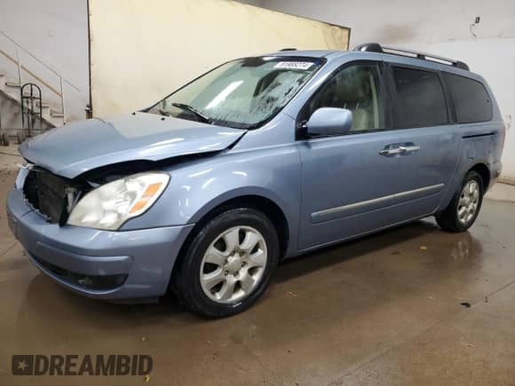 2008 Hyundai Entourage GLS with VIN KNDMC233086054448, listed as a Copart auction lot 81988274 with 197,103 mi miles and Clean title. Bid and sale history available at DreamBid. Image 1.