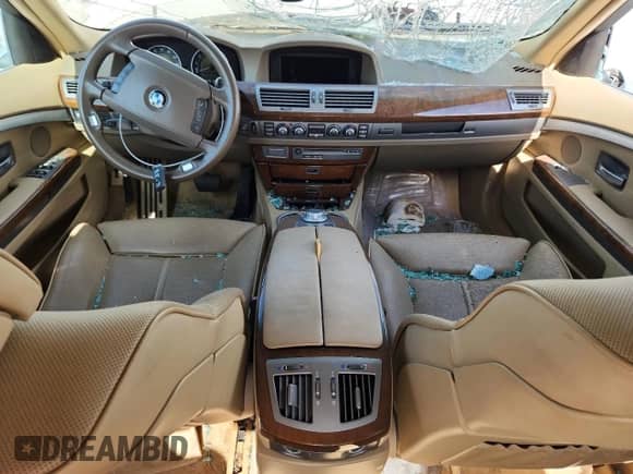 2006 BMW 7 Series 750Li с VIN WBAHN83516DT29945, выставлен на аукционе Copart как лот 66102545 с пробегом 145 402 миль миль и Списание • Salvage title. История ставок и продаж доступна на DreamBid. Изображение 8.