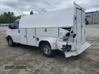 2021 Chevrolet Express Commercial with VIN 1HA0GRF75MN001864, listed as a Copart auction lot 54301135 with 52,856 mi miles and Salvage title. Bid and sale history available at DreamBid. Image 2.