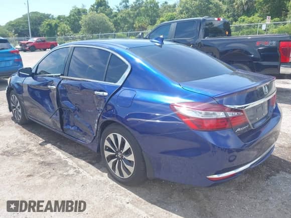 2017 Honda Accord EX-L с VIN JHMCR6F54HC010483, выставлен на аукционе IAAI как лот 42564866 с пробегом 97 779 миль миль и . История ставок и продаж доступна на DreamBid. Изображение 3.