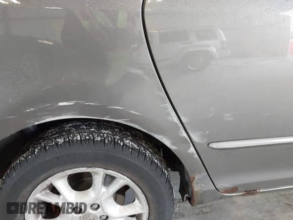 2004 Toyota Sienna XLE z VIN 5TDBA22C14S015263, wystawiony jako IAAI lot #43559835 z przebiegiem 114 153 mil mil oraz . Historia ofert i sprzedaży dostępna na DreamBid. Obrazek 12.