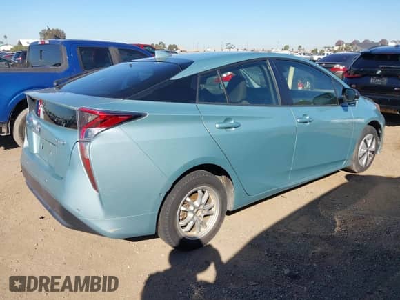 2017 Toyota Prius Two z VIN JTDKBRFU0H3055091, wystawiony jako IAAI lot #43492851 z przebiegiem 96 584 mil mil oraz . Historia ofert i sprzedaży dostępna na DreamBid. Obrazek 4.