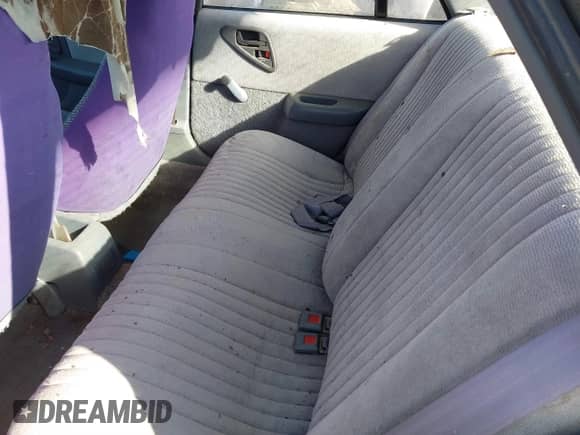 1992 Chevrolet Corsica LT с VIN 1G1LT53T9NY154246, выставлен на аукционе IAAI как лот 41834072 с пробегом 87 587 миль миль и . История ставок и продаж доступна на DreamBid. Изображение 8.