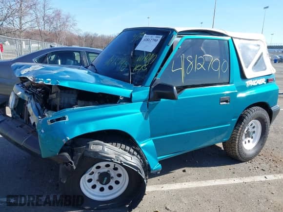 1996 Chevrolet Tracker с VIN 2CNBE1866T6936852, выставлен на аукционе IAAI как лот 41812790 с пробегом 72 762 миль миль и . История ставок и продаж доступна на DreamBid. Изображение 6.