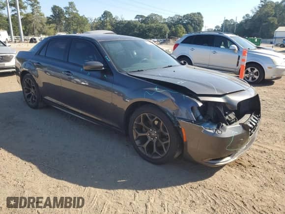 2017 Chrysler 300 S с VIN 2C3CCABG2HH538571, выставлен на аукционе Copart как лот 84946855 с пробегом 139 234 миль миль и Списание • Salvage title. История ставок и продаж доступна на DreamBid. Изображение 4.