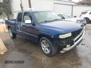 2002 Chevrolet Silverado 1500 LT с VIN 2GCEC19T821380843, выставлен на аукционе IAAI как лот 42095940 с пробегом 309 450 миль миль и . История ставок и продаж доступна на DreamBid. Изображение 1.