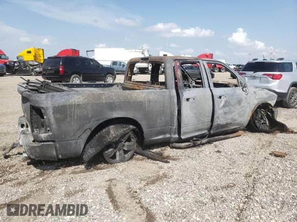 2010 Dodge 1500 SLT с VIN 1D7RB1GT7AS120462, выставлен на аукционе Copart как лот 56834334 с пробегом Не указан миль и На запчасти • Non repairable. История ставок и продаж доступна на DreamBid. Изображение 3.