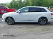 2017 Audi Q7 Premium Plus with VIN WA1LAAF75HD049780, listed as a IAAI auction lot 42377591 with 102,692 mi miles and . Bid and sale history available at DreamBid. Image 14.