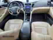 2013 Hyundai Sonata Limited с VIN 5NPEC4AC7DH800963, выставлен на аукционе Copart как лот 61293775 с пробегом 105 575 миль миль и На запчасти • Non repairable. История ставок и продаж доступна на DreamBid. Изображение 8.