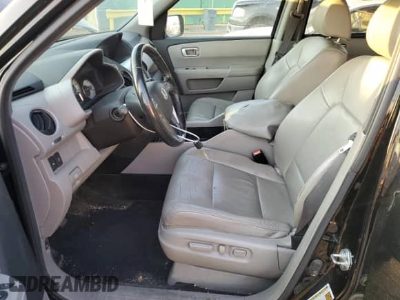 2010 Honda Pilot Touring with VIN 5FNYF4H87AB038749, listed as a Copart auction lot 69882305 with 141,496 mi miles and Salvage title. Bid and sale history available at DreamBid. Image 7.