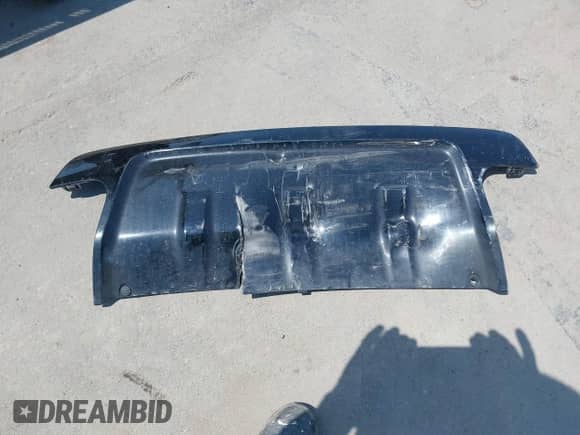 2018 Land Rover Range Rover Sport SE with VIN SALWG2RV6JA414615, listed as a IAAI auction lot 42780823 with 82,087 mi miles and . Bid and sale history available at DreamBid. Image 12.