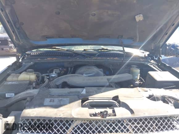 2002 Chevrolet Avalanche с VIN 3GNEC13TX2G147733, выставлен на аукционе IAAI как лот 43434105 с пробегом 262 351 миль миль и . История ставок и продаж доступна на DreamBid. Изображение 10.