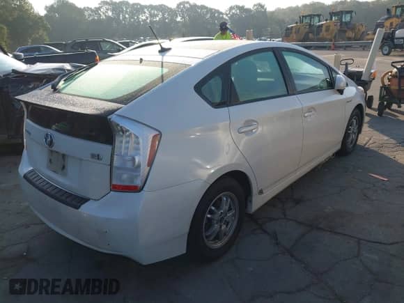 2011 Toyota Prius I с VIN JTDKN3DU6B0281619, выставлен на аукционе IAAI как лот 43214300 с пробегом 246 539 миль миль и . История ставок и продаж доступна на DreamBid. Изображение 4.
