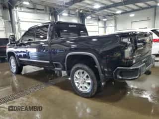 2024 Chevrolet Silverado 3500HD High Country с VIN 2GC4YVEY8R1122399, выставлен на аукционе Copart как лот 69914985 с пробегом 58 929 миль миль и Списание • Salvage title. История ставок и продаж доступна на DreamBid. Изображение 2.