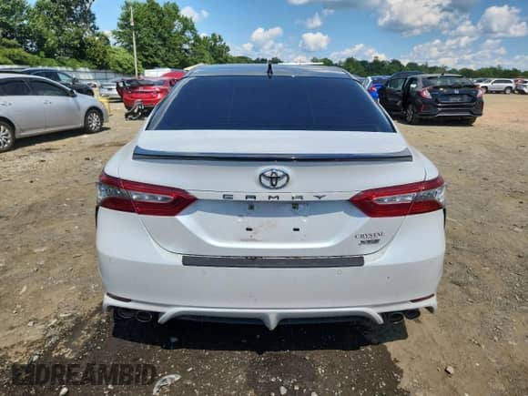 2019 Toyota Camry XSE z VIN 4T1BZ1HK5KU031472, wystawiony jako Copart lot #65886635 z przebiegiem 89 348 mil mil oraz Szkoda całkowita • Salvage title. Historia ofert i sprzedaży dostępna na DreamBid. Obrazek 6.