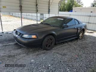 2002 Ford Mustang GT Deluxe с VIN 1FAFP42X62F103369, выставлен на аукционе Copart как лот 69545075 с пробегом Не указан миль и Чистый • Clean title. История ставок и продаж доступна на DreamBid. Изображение 1.