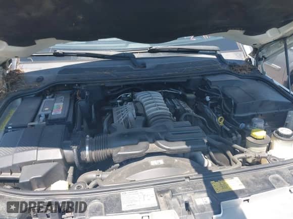 2007 Land Rover Range Rover Sport SC with VIN SALSH23457A991785, listed as a IAAI auction lot 43087532 with 211,221 mi miles and . Bid and sale history available at DreamBid. Image 10.