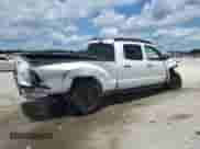 2006 Toyota Tacoma PreRunner z VIN 5TEKU72N66Z171259, wystawiony jako Copart lot #58605575 z przebiegiem 230 206 mil mil oraz Szkoda całkowita • Salvage title. Historia ofert i sprzedaży dostępna na DreamBid. Obrazek 3.