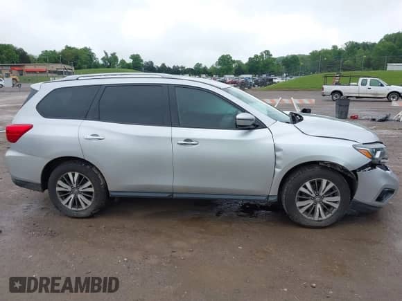2018 Nissan Pathfinder S с VIN 5N1DR2MM8JC602270, выставлен на аукционе IAAI как лот 42118978 с пробегом 114 854 миль миль и . История ставок и продаж доступна на DreamBid. Изображение 13.