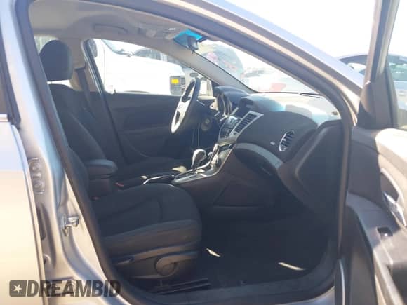 2011 Chevrolet Cruze 1FL with VIN 1G1PE5S92B7248469, listed as a IAAI auction lot 43497671 with 190,336 mi miles and . Bid and sale history available at DreamBid. Image 5.